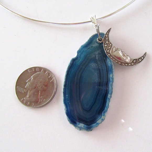 Turquoise agate choker necklace crescent moon - Picture 6 of 7